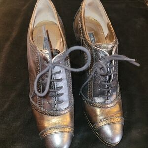 Dolce & Gabbana Canary Oxford Lace Up  Heels with Elegant Design